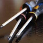 SCREW DRIVERS